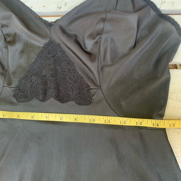 Vintage Black Lace full slip size M. - Picture 11 of 13